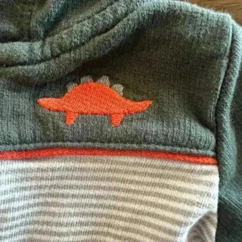 Lot Of 2. Carter's Zipup Hoodie Pullover Size 3 Months Boys